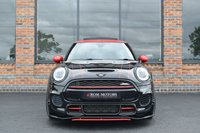 USED 2018 M MINI HATCH JOHN COOPER WORKS 2.0 JOHN COOPER WORKS 3d 228 BHP REMUS / OZ ALLOYS / PAN ROOF