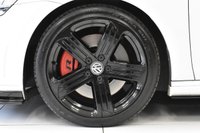 USED 2017 66 VOLKSWAGEN GOLF 2.0 R DSG 5 DOOR **&pound;349 A MONTH WITH &pound;3995 DEPOSIT**