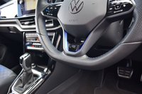 USED 2023 M VOLKSWAGEN T-ROC 2.0 R TSI 4MOTION DSG 5d 296 BHP DCC / 19" ESTORIL / WINTER PK