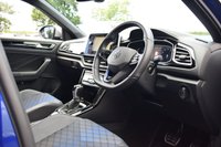 USED 2023 M VOLKSWAGEN T-ROC 2.0 R TSI 4MOTION DSG 5d 296 BHP DCC / 19" ESTORIL / WINTER PK