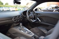 USED 2017 T AUDI TT 2.0 TFSI QUATTRO BLACK EDITION 2d 227 BHP TECH PACK / PARKING PLUS / B&O