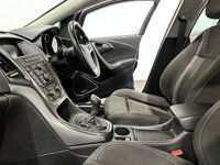 USED 2012 12 VAUXHALL ASTRA 1.7 SE CDTI ECOFLEX S/S 5d 128 BHP 