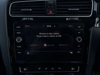 USED 2018 V VOLKSWAGEN GOLF 1.5 R LINE TSI EVO DSG 5d 148 BHP 
