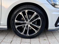 USED 2018 V VOLKSWAGEN GOLF 1.5 R LINE TSI EVO DSG 5d 148 BHP 