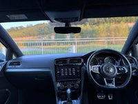 USED 2018 V VOLKSWAGEN GOLF 1.5 R LINE TSI EVO DSG 5d 148 BHP 