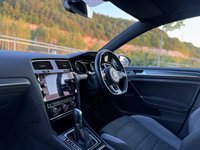 USED 2018 V VOLKSWAGEN GOLF 1.5 R LINE TSI EVO DSG 5d 148 BHP 