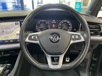 USED 2020 20 VOLKSWAGEN TOUAREG 3.0 TDI V6 Black Edition SUV 5dr Diesel Tiptronic 4Motion Euro 6 (s/s) (286 ps) Pan Roof,VAT Q,&pound;5k+Extras
