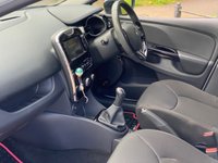 USED 2013 13 RENAULT CLIO 1.1 DYNAMIQUE MEDIANAV 5d 75 BHP * SATNAV *      LOW MILES