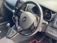 USED 2013 13 RENAULT CLIO 1.1 DYNAMIQUE MEDIANAV 5d 75 BHP * SATNAV *      LOW MILES