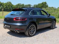 USED 2017 67 PORSCHE MACAN 3.0 D S PDK 5d 258 BHP PAN ROOF - 20 INCH RS SPYDER WHEELS - FULL HISTORY - 12 MONTHS WARRANTY INCLUDED - HEATED SEATS - HEATED STEERING - 14 WAY SEATS - XENON HEADLIGHTS
