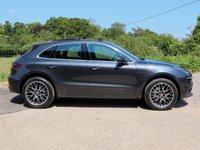 USED 2017 67 PORSCHE MACAN 3.0 D S PDK 5d 258 BHP PAN ROOF - 20 INCH RS SPYDER WHEELS - FULL HISTORY - 12 MONTHS WARRANTY INCLUDED - HEATED SEATS - HEATED STEERING - 14 WAY SEATS - XENON HEADLIGHTS
