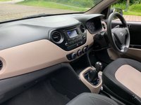 USED 2015 15 HYUNDAI I10 1.0 S 5d 65 BHP IDEAL 1ST CAR - 2015 HYUNDIA i10 1.0 S 5DR - 2 FORMER KEEPERS - ONLY 46,799 MILES - AUTOTRADER RETAIL RATING 91/100 - ONLY &pound;20 PER YEAR ROAD TAX - LOW INSURANCE GROUP - FREE 12 MONTHS WARRANTY/BRAKEDOWN INCLUDED