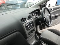 USED 2010 59 FORD FOCUS 1.8 ZETEC 5d 125 BHP NICE TIDY EXAMPLE LOW MILEAGE 3 OWNERS FROM NEW 15 SERVICES TO 63K MILES