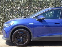 USED 2022 72 VOLKSWAGEN ID4 LIFE 52kWh 5d 147 BHP 