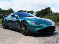 USED 2022 22 ASTON MARTIN VANTAGE 4.0 F1 EDITION V8 3d 527 BHP ONE OWNER FROM NEW, HUGE SPEC, PREMIUM AUDIO - TOUCHPAD, CARBON EXTERIOR ELEMENTS + LIME CALIPERS, PRIVACY CLASS, REVERSE CAMERA, SERVICE PACK AND MORE!!!