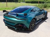USED 2022 22 ASTON MARTIN VANTAGE 4.0 F1 EDITION V8 3d 527 BHP ONE OWNER FROM NEW, HUGE SPEC, PREMIUM AUDIO - TOUCHPAD, CARBON EXTERIOR ELEMENTS + LIME CALIPERS, PRIVACY CLASS, REVERSE CAMERA, SERVICE PACK AND MORE!!!