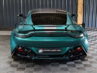 USED 2022 22 ASTON MARTIN VANTAGE 4.0 F1 EDITION V8 3d 527 BHP ONE OWNER FROM NEW, HUGE SPEC, PREMIUM AUDIO - TOUCHPAD, CARBON EXTERIOR ELEMENTS + LIME CALIPERS, PRIVACY CLASS, REVERSE CAMERA, SERVICE PACK AND MORE!!!