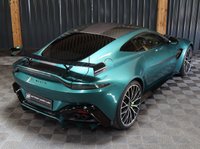 USED 2022 22 ASTON MARTIN VANTAGE 4.0 F1 EDITION V8 3d 527 BHP ONE OWNER FROM NEW, HUGE SPEC, PREMIUM AUDIO - TOUCHPAD, CARBON EXTERIOR ELEMENTS + LIME CALIPERS, PRIVACY CLASS, REVERSE CAMERA, SERVICE PACK AND MORE!!!
