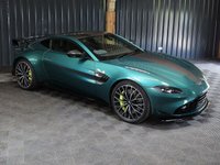 USED 2022 22 ASTON MARTIN VANTAGE 4.0 F1 EDITION V8 3d 527 BHP ONE OWNER FROM NEW, HUGE SPEC, PREMIUM AUDIO - TOUCHPAD, CARBON EXTERIOR ELEMENTS + LIME CALIPERS, PRIVACY CLASS, REVERSE CAMERA, SERVICE PACK AND MORE!!!