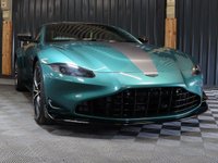 USED 2022 22 ASTON MARTIN VANTAGE 4.0 F1 EDITION V8 3d 527 BHP ONE OWNER FROM NEW, HUGE SPEC, PREMIUM AUDIO - TOUCHPAD, CARBON EXTERIOR ELEMENTS + LIME CALIPERS, PRIVACY CLASS, REVERSE CAMERA, SERVICE PACK AND MORE!!!