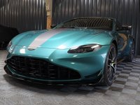 USED 2022 22 ASTON MARTIN VANTAGE 4.0 F1 EDITION V8 3d 527 BHP ONE OWNER FROM NEW, HUGE SPEC, PREMIUM AUDIO - TOUCHPAD, CARBON EXTERIOR ELEMENTS + LIME CALIPERS, PRIVACY CLASS, REVERSE CAMERA, SERVICE PACK AND MORE!!!