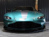 USED 2022 22 ASTON MARTIN VANTAGE 4.0 F1 EDITION V8 3d 527 BHP ONE OWNER FROM NEW, HUGE SPEC, PREMIUM AUDIO - TOUCHPAD, CARBON EXTERIOR ELEMENTS + LIME CALIPERS, PRIVACY CLASS, REVERSE CAMERA, SERVICE PACK AND MORE!!!