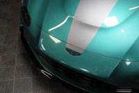 USED 2022 22 ASTON MARTIN VANTAGE 4.0 F1 EDITION V8 3d 527 BHP ONE OWNER FROM NEW, HUGE SPEC, PREMIUM AUDIO - TOUCHPAD, CARBON EXTERIOR ELEMENTS + LIME CALIPERS, PRIVACY CLASS, REVERSE CAMERA, SERVICE PACK AND MORE!!!