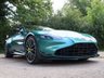 USED 2022 22 ASTON MARTIN VANTAGE 4.0 F1 EDITION V8 3d 527 BHP ONE OWNER FROM NEW, HUGE SPEC, PREMIUM AUDIO - TOUCHPAD, CARBON EXTERIOR ELEMENTS + LIME CALIPERS, PRIVACY CLASS, REVERSE CAMERA, SERVICE PACK AND MORE!!!