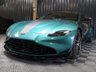USED 2022 22 ASTON MARTIN VANTAGE 4.0 F1 EDITION V8 3d 527 BHP ONE OWNER FROM NEW, HUGE SPEC, PREMIUM AUDIO - TOUCHPAD, CARBON EXTERIOR ELEMENTS + LIME CALIPERS, PRIVACY CLASS, REVERSE CAMERA, SERVICE PACK AND MORE!!!