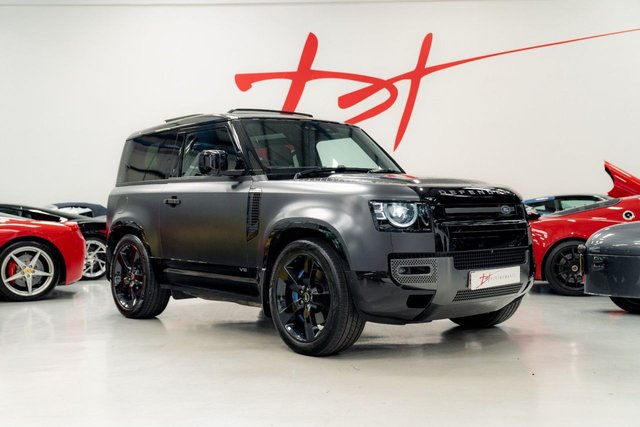 2021 21 Land Rover Defender 5.0 V8 CARPATHIAN EDITION 3d 518 BHP