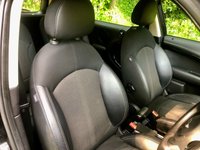 USED 2013 63 MINI COUNTRYMAN 1.6 COOPER S 5d 184 BHP//FULL MINI //SPECIALIST SERVICE HISTORY//1/2 LEATHER//AIRCON//HEATED FRONT SEATS\\BLACK ALLOYS//ULEZ COMPLIANT 184 BHP//FULL MINI //SPECIALIST SERVICE HISTORY WELL DOCUMENTED//1/2 LEATHER//AIRCON//HEATED FRONT SEATS\\BLACK ALLOYS//ULEZ COMPLIANT
