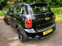 USED 2013 63 MINI COUNTRYMAN 1.6 COOPER S 5d 184 BHP//FULL MINI //SPECIALIST SERVICE HISTORY//1/2 LEATHER//AIRCON//HEATED FRONT SEATS\\BLACK ALLOYS//ULEZ COMPLIANT 184 BHP//FULL MINI //SPECIALIST SERVICE HISTORY WELL DOCUMENTED//1/2 LEATHER//AIRCON//HEATED FRONT SEATS\\BLACK ALLOYS//ULEZ COMPLIANT