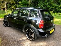 USED 2013 63 MINI COUNTRYMAN 1.6 COOPER S 5d 184 BHP//FULL MINI //SPECIALIST SERVICE HISTORY//1/2 LEATHER//AIRCON//HEATED FRONT SEATS\\BLACK ALLOYS//ULEZ COMPLIANT 184 BHP//FULL MINI //SPECIALIST SERVICE HISTORY WELL DOCUMENTED//1/2 LEATHER//AIRCON//HEATED FRONT SEATS\\BLACK ALLOYS//ULEZ COMPLIANT