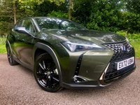 USED 2022 72 LEXUS UX 2.0 250H 5d AUTO 108 BHP ONLY 3,800 MILES//PRIVATE OWNER RETIRED FROM DRIVING//SATNAV//POWER WINDOWS/MIRRORS//SATNAV//RUNFLAT TYRES\\BLUETOOTH//DAB//FULL WHITE LEATHER//PARK CAMERA//SERVICED AT 3,452 MILES AND JUST SERVICE BY GUILDFORD LEXUS AT 3,800 MILES ONLY 3,800 MILES//PRIVATE OWNER RETIRED FROM DRIVING//SATNAV//POWER WINDOWS/MIRRORS//SATNAV//RUNFLAT TYRES\\BLUETOOTH//DAB//FULL WHITE LEATHER//PARK CAMERA//SERVICED AT 3,452 MILES AND JUST SERVICE BY GUILDFORD LEXUS AT 3,800 MILES