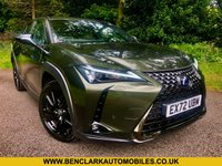USED 2022 72 LEXUS UX 2.0 250H 5d AUTO 108 BHP ONLY 3,800 MILES//PRIVATE OWNER RETIRED FROM DRIVING//SATNAV//POWER WINDOWS/MIRRORS//SATNAV//RUNFLAT TYRES\\BLUETOOTH//DAB//FULL WHITE LEATHER//PARK CAMERA//SERVICED AT 3,452 MILES AND JUST SERVICE BY GUILDFORD LEXUS AT 3,800 MILES ONLY 3,800 MILES//PRIVATE OWNER RETIRED FROM DRIVING//SATNAV//POWER WINDOWS/MIRRORS//SATNAV//RUNFLAT TYRES\\BLUETOOTH//DAB//FULL WHITE LEATHER//PARK CAMERA//SERVICED AT 3,452 MILES AND JUST SERVICE BY GUILDFORD LEXUS AT 3,800 MILES