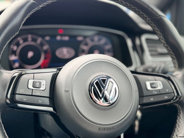 2018 Volkswagen Golf 2L R TSI DSg 5dr - Photo 10