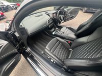 USED 2018 18 AUDI R8 5.2 V10 PLUS QUATTRO 2d AUTO 602 BHP AUDI SUPERCAR QUALITY AND PACE