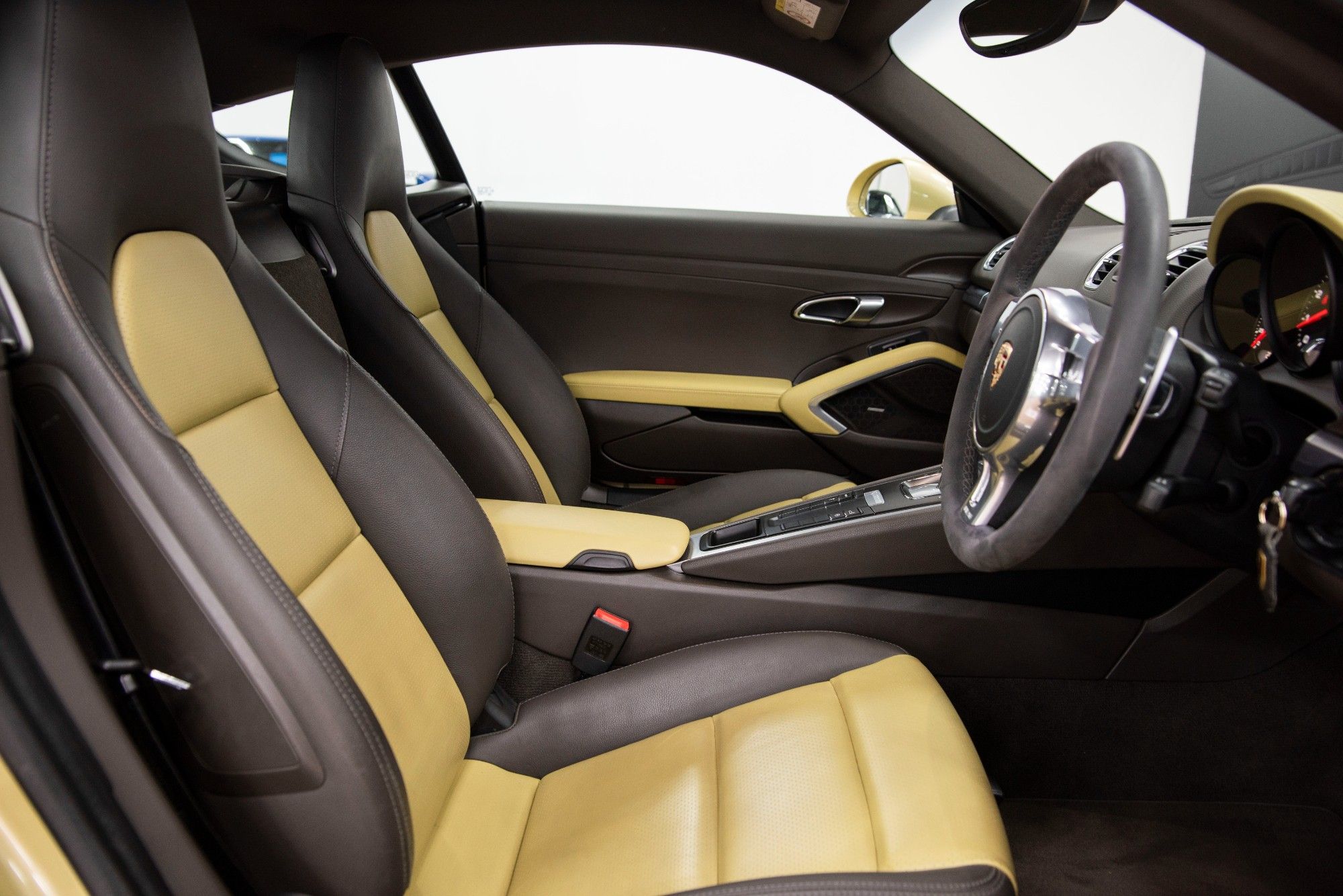 USED 2014 64 PORSCHE CAYMAN 2.7 24V PDK 