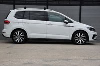 USED 2016 66 VOLKSWAGEN TOURAN 2.0 R-LINE TDI BLUEMOTION TECHNOLOGY 5d 148 BHP 7 Seater | Panoramic Roof | 1 Former Keeper | Satellite Navigation | Parking Sensors | ULEZ Compliant |