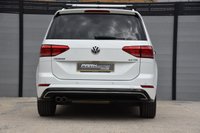USED 2016 66 VOLKSWAGEN TOURAN 2.0 R-LINE TDI BLUEMOTION TECHNOLOGY 5d 148 BHP 7 Seater | Panoramic Roof | 1 Former Keeper | Satellite Navigation | Parking Sensors | ULEZ Compliant |