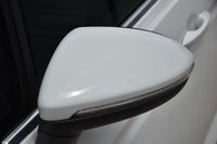 USED 2016 66 VOLKSWAGEN TOURAN 2.0 R-LINE TDI BLUEMOTION TECHNOLOGY 5d 148 BHP 7 Seater | Panoramic Roof | 1 Former Keeper | Satellite Navigation | Parking Sensors | ULEZ Compliant |