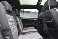USED 2016 66 VOLKSWAGEN TOURAN 2.0 R-LINE TDI BLUEMOTION TECHNOLOGY 5d 148 BHP 7 Seater | Panoramic Roof | 1 Former Keeper | Satellite Navigation | Parking Sensors | ULEZ Compliant |
