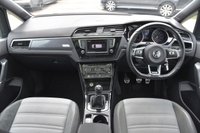 USED 2016 66 VOLKSWAGEN TOURAN 2.0 R-LINE TDI BLUEMOTION TECHNOLOGY 5d 148 BHP 7 Seater | Panoramic Roof | 1 Former Keeper | Satellite Navigation | Parking Sensors | ULEZ Compliant |