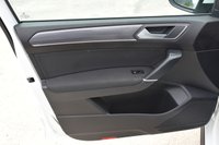 USED 2016 66 VOLKSWAGEN TOURAN 2.0 R-LINE TDI BLUEMOTION TECHNOLOGY 5d 148 BHP 7 Seater | Panoramic Roof | 1 Former Keeper | Satellite Navigation | Parking Sensors | ULEZ Compliant |