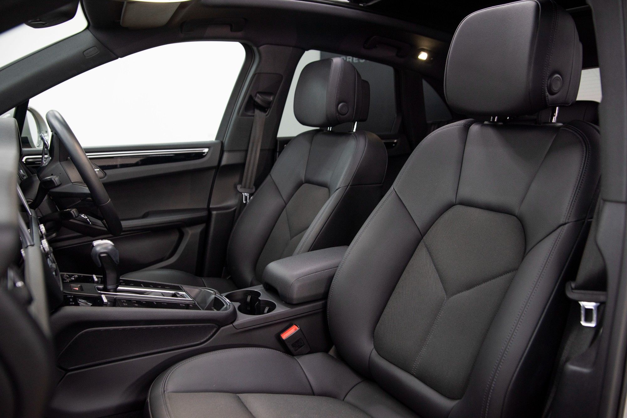 USED 2021 PORSCHE MACAN S PDK 