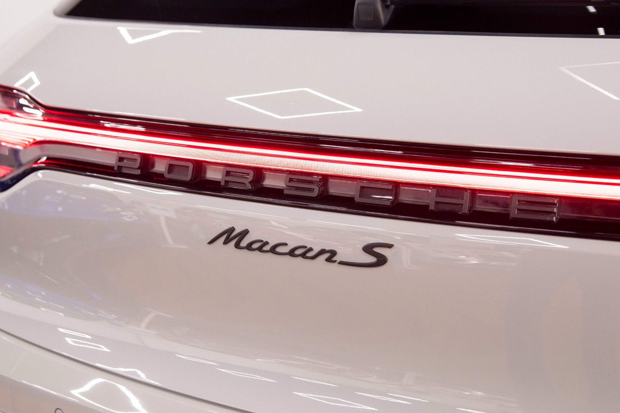 USED 2021 PORSCHE MACAN S PDK 