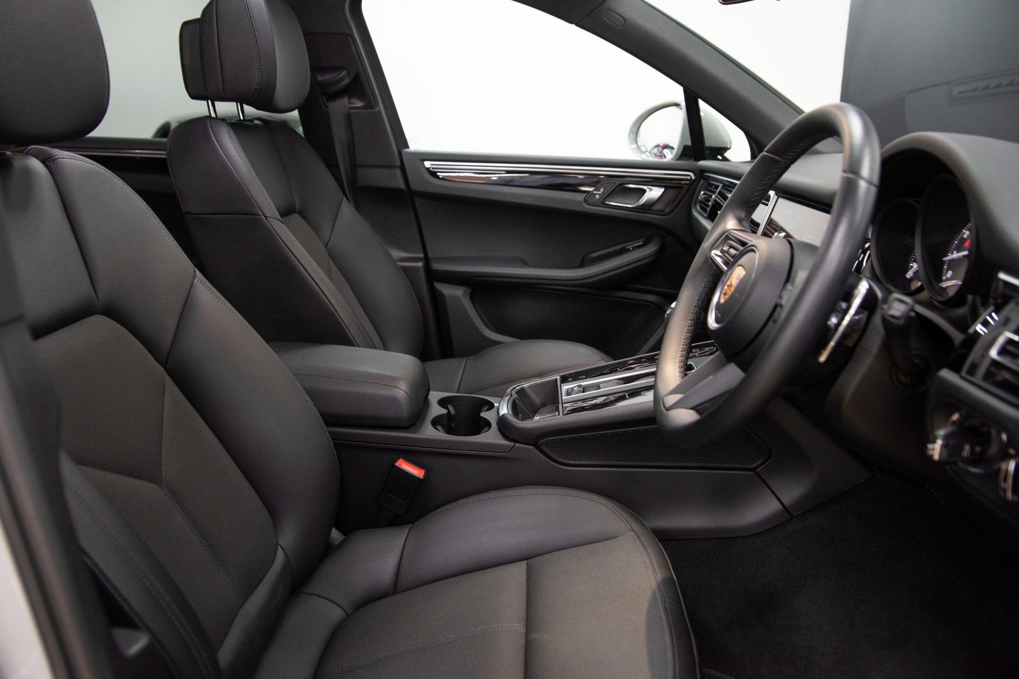 USED 2021 PORSCHE MACAN S PDK 