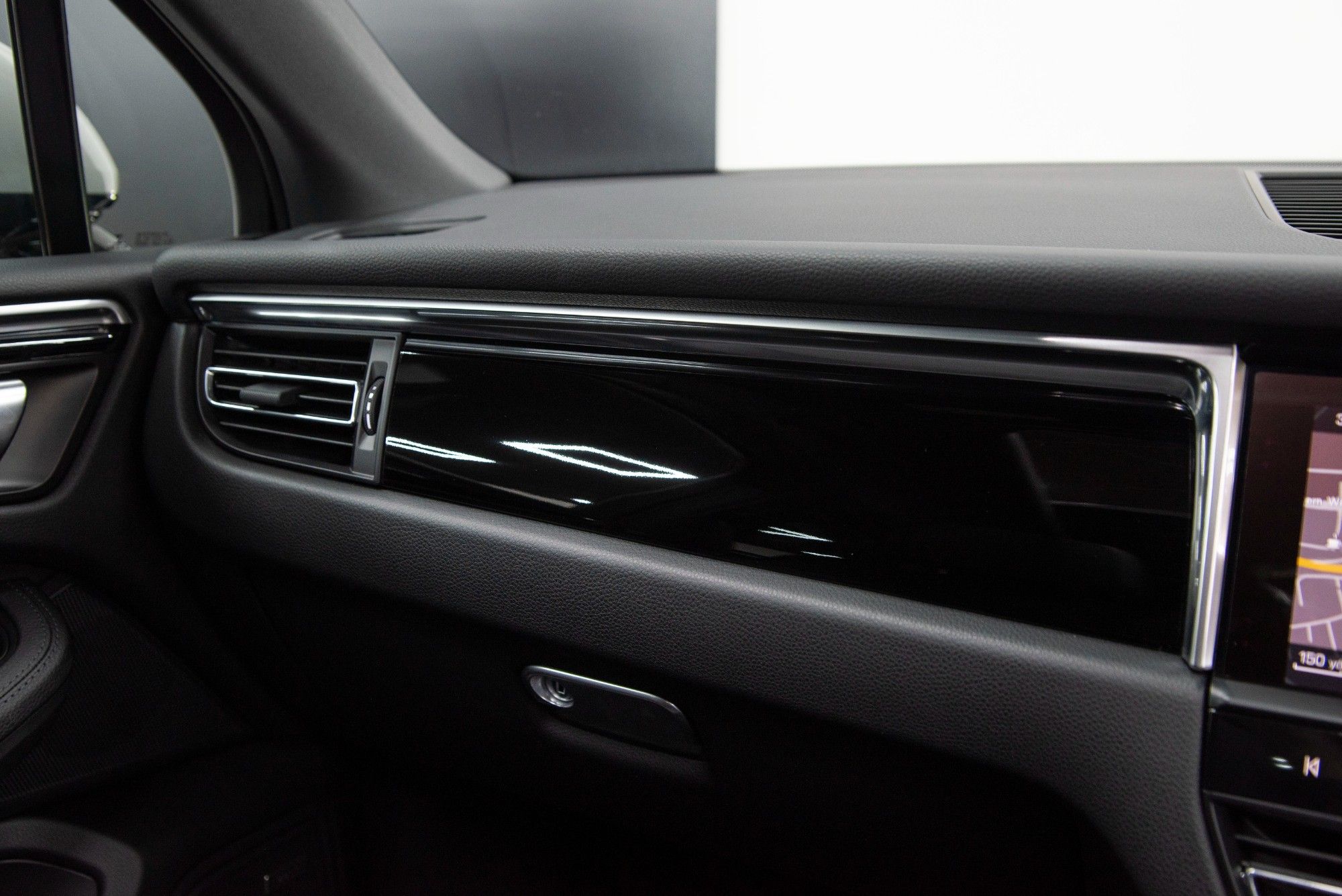 USED 2021 PORSCHE MACAN S PDK 