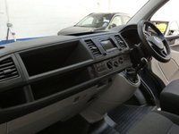 USED 2019 19 VOLKSWAGEN TRANSPORTER 2.0 T30 TDI P/V STARTLINE BMT 101 BHP SWB 3 SEATS BLUETOOTH PARKING SENSORS ROOF RACK SHELVING GENUINE LOW MILES 1 OWNER SERVICE HISTORY