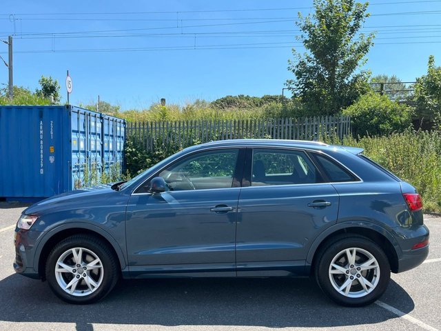 View our AUDI Q3